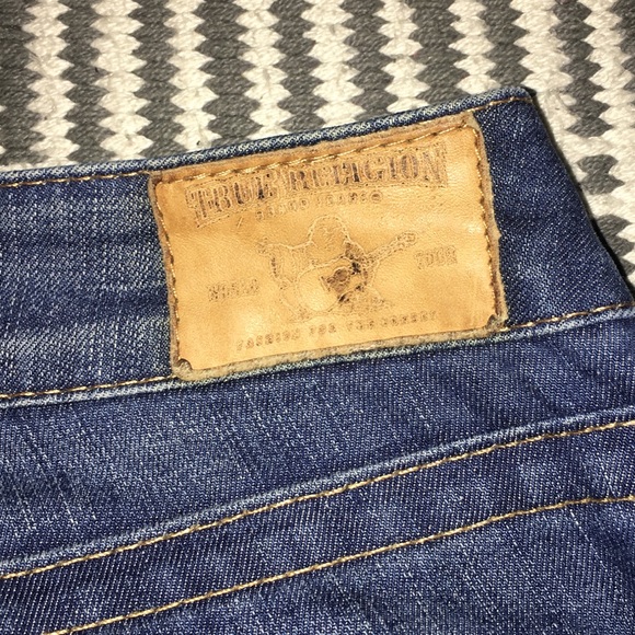 Donated:TR Medium Rinse Slim Boot Jeans - Picture 8 of 8